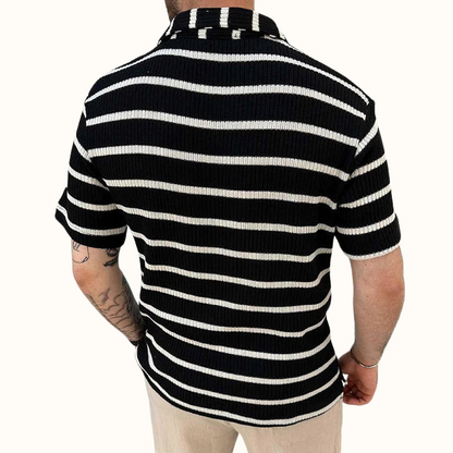 HERMESIO Polo – Minimalistisch Design, Maximale Impact - Vizzaro