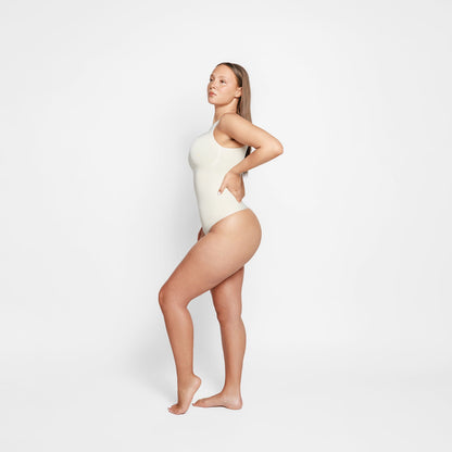 Chloe Shaping Bodysuit Thong Seamless