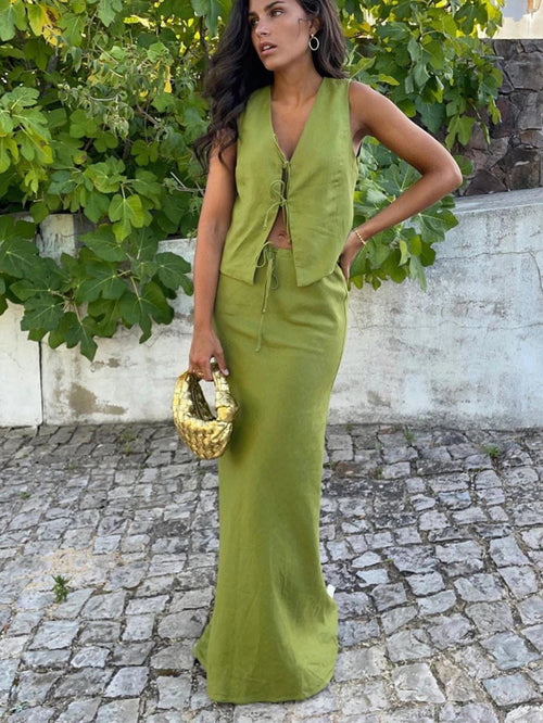 LUNARA™ Two-Piece – Minimal Chic voor de Zomer | Licht Katoen & Vrouwelijk Silhouet in Beweging - Vizzaro