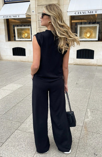 Mila Most Needed Top Zwart - Vizzaro